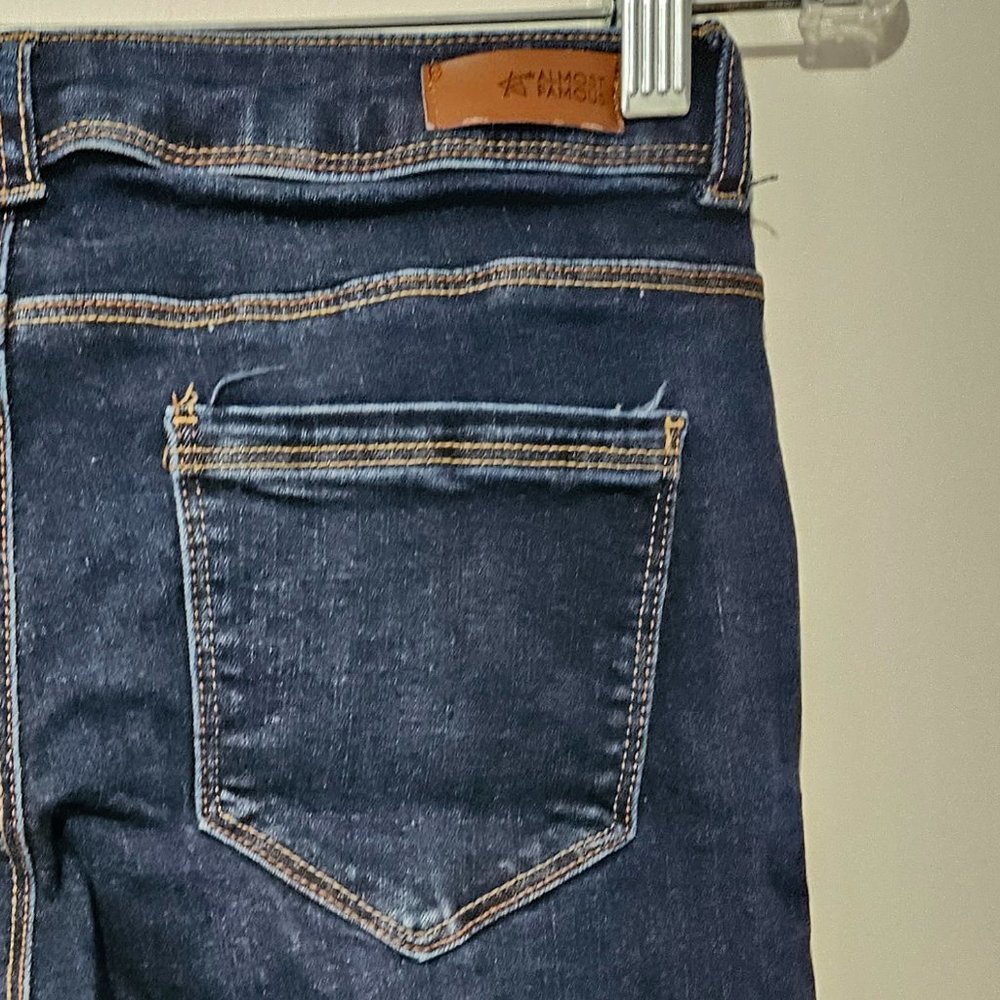 Almost Famous Mid Rise Skinny Jeans Size 7 x 26 Cropped Cuffed Ripped Blue
